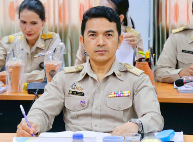 การประชุมขับเคลื่อนการปฏิบัติงานตามระบบการส่งเสริมสหกรณ์และกลุ่มเกษตรกร ประจำเดือนตุลาคม 2568 ของสำนักงานสหกรณ์จังหวัดนครศรีธรรมราช ประจำปีงบประมาณ พ.ศ.2569 วาระก่อนการประชุม ได้มีการมอบเกียรติคุณนักส่งเสริมสหกรณ์ดีเด่นและพนักงานราชการดีเด่น ประจำปี พ.ศ. ... พารามิเตอร์รูปภาพ 56